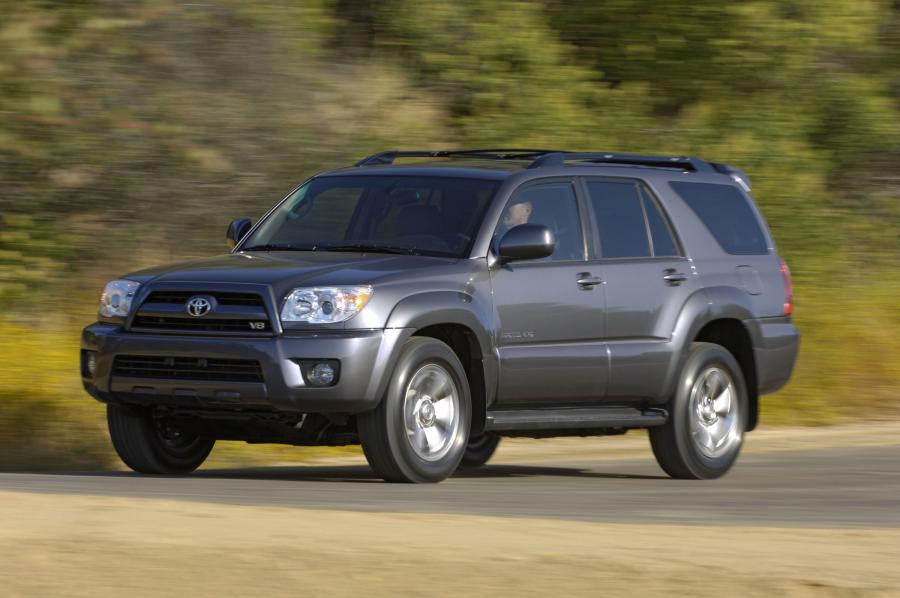  Toyota 4Runner 2006 года  (фото 28 из 50)